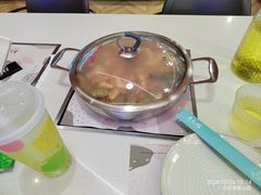 -黄记煌三汁焖锅(首创奥特莱斯店)