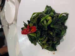 -滩外滩·本帮江浙菜(新天地店)