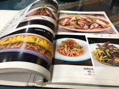 -乡村馕坑肉·烧烤·新疆菜·本地人更爱吃(阿勒泰首店)