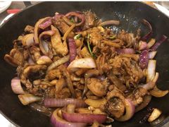 -胡须佬鸡煲四季火锅店(石厦西村直营店)