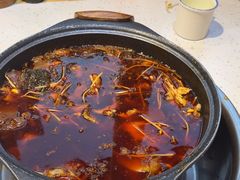 -佬缸炮江湖川菜(玉林店)
