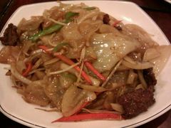 牛肉炒陈村粉-正德顺順德雙皮奶(中信店)