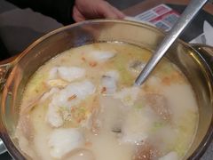 现熬黄鱼汤-四道菜·福建菜馆(新街口金鹰店)