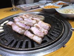 -唯成•韩国炭火烤肉 유성고기