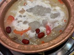 -阿婆情腊排骨火锅(金虹路店)