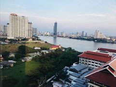 -阿瓦尼河滨曼谷酒店