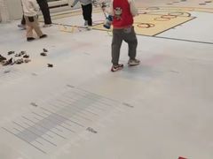 -悦动体能篮球羽毛球网球(三里河店)