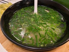 云南传统过桥米线-云腾食府·云南菜