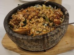 蚝汁香菇鸡石锅菜饭-南八仙·老上海味道(南京东路店)