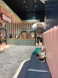 -奈尔宝家庭中心·亲子餐厅(鄞州万达店)