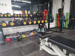 器械区-清橙健身(学院路店)