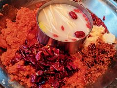 -周师兄大刀腰片火锅(磁器口直营店)