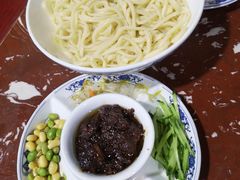 豆瓣炸酱面-九河居(荔湾路店)
