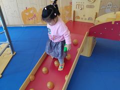 -金宝贝早教(富力广场中心)