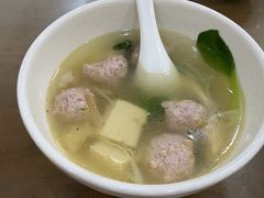 生汆丸子汤-子午路张记肉夹馍(小寨西路店)