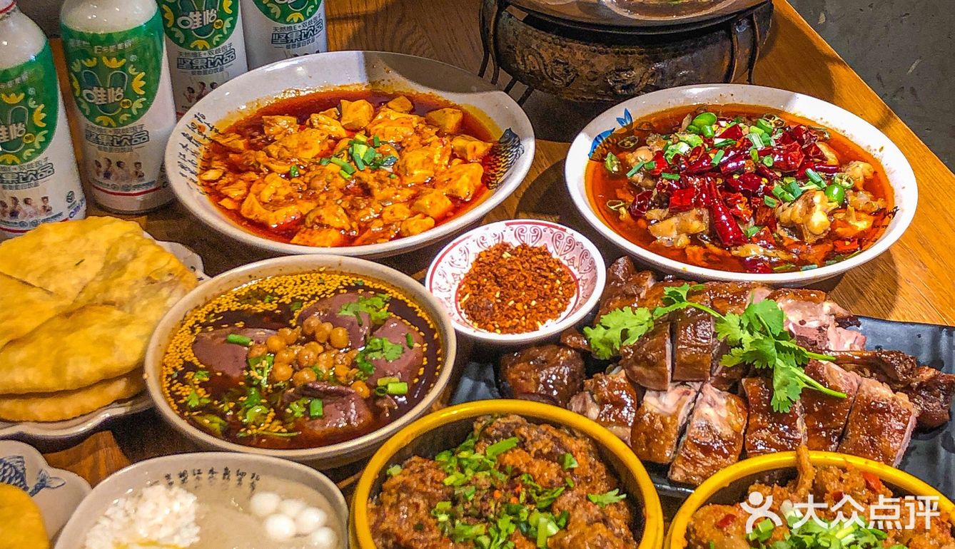 南京美食｜排队这么久就为吃一口冯三孃跷脚牛肉