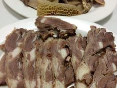 -粤潮牛肉火锅店(江南大道店)