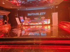 -范特西FANTASY量贩式KTV(民主广场店)