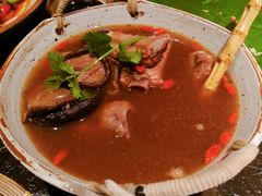 -泰傳奇