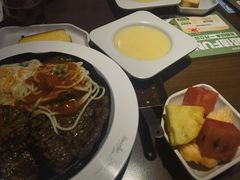 -豪客来牛排(空港华联店)