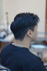 -理昂男士理发店 Barber shop