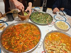 -关二兔江湖菜馆(峰景里店)
