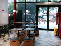 大堂-肯德基(芳和店)