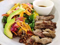 煎牛肉能量Bowl-Wagas沃歌斯(太古汇店)