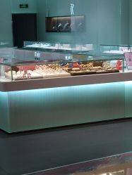 -潮宏基(万象城店)