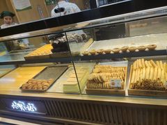 面包甜点陈列柜-六贤记(杭州龙湖滨江天街店)