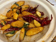 -楚山晓·湖北菜(武汉光谷K11店)