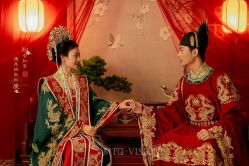 -蒙太奇婚纱摄影(万达店)
