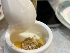 -汗腾格里·风味餐厅(新疆驻京办店)