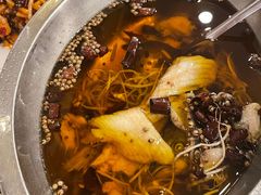 -鑫巴蜀小镇 · 水煮鱼专研店(玉桥店)