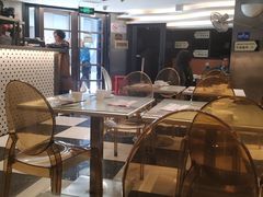 -新大咀港式茶餐厅(宝山万达店)