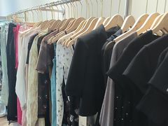 -眷顾自助服装工作室(中南金石国际广场A座店)