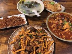-醉八仙热酒馆(渝中店)