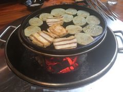 -炭虎子水浒烤肉(梦时代店)