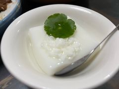 杏仁荷豆腐-堂宴·老厦门私房菜(1988仙岳总店)