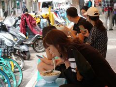 -文山荷鲜居(翠湖店)