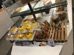 -BreadTalk面包新语(长寿路地铁站店)
