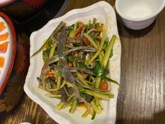 凉拌鱼皮-醉美东江·三文鱼·烧鸡公