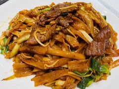 干炒牛河-稻香酒家·34年老字号·港式粤菜(汉街店)