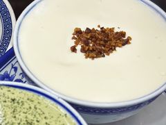 海盐奶盖双皮奶-百花传统甜品店(原址店)