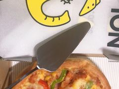 -尊宝比萨(较场口店)
