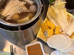 -潮界(LU·ONE凯德晶萃广场店)