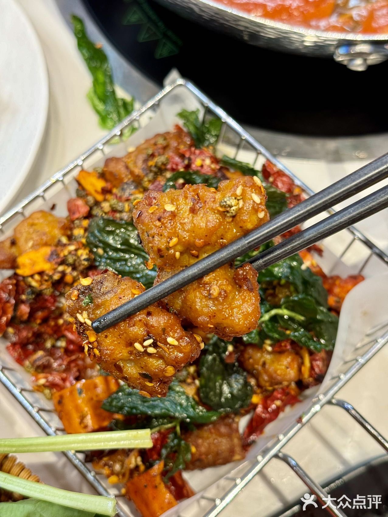 贵州朋友带路来吃的酸汤火锅，明天还来！