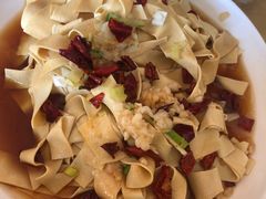 -东北菜冰城一家人