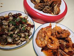 -嗨辣小聚·盘锦河蟹·海鲜烧烤龙虾(盘锦十年好店)