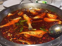 -蛙一刀·麻椒鱼火锅(金仙桥店)
